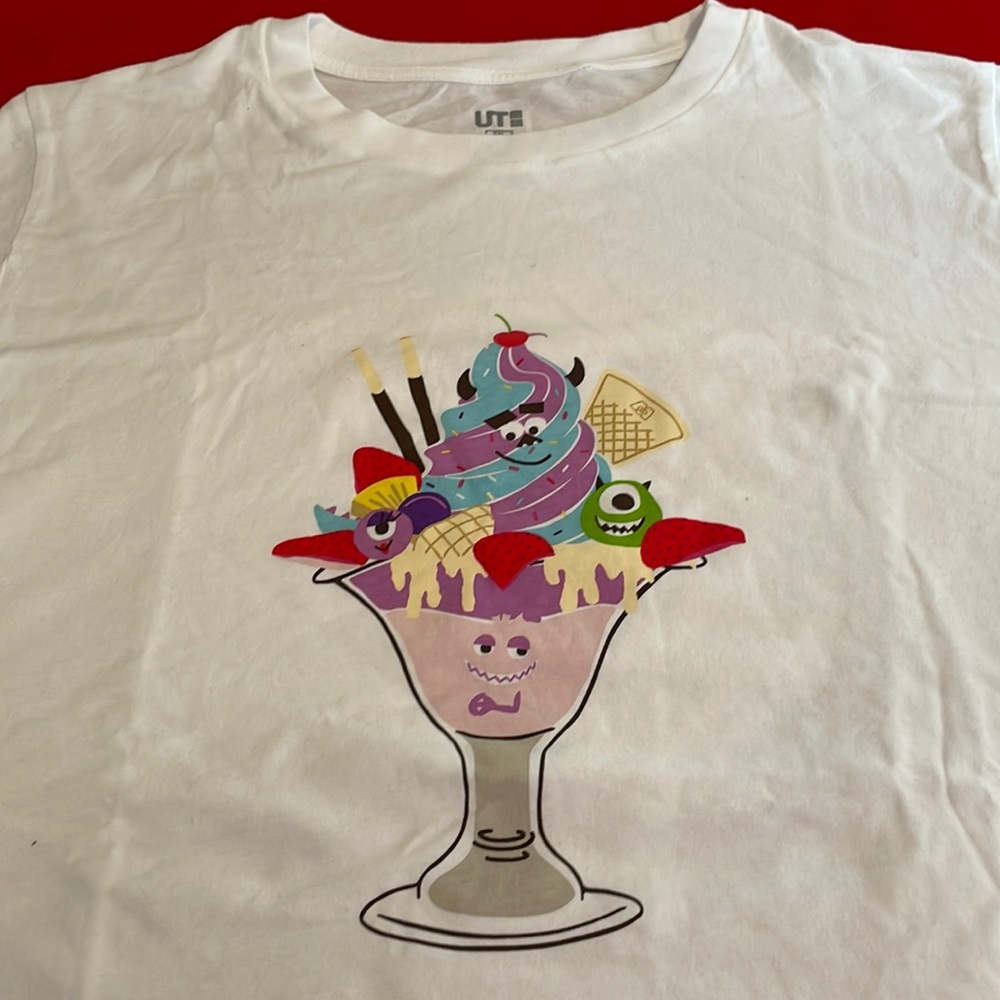 DISNEY/PIXAR FOR UNIQLO ‘MONSTERS INC’ I SCREAM SUNDAE T SHIRT NWOT (XXL)